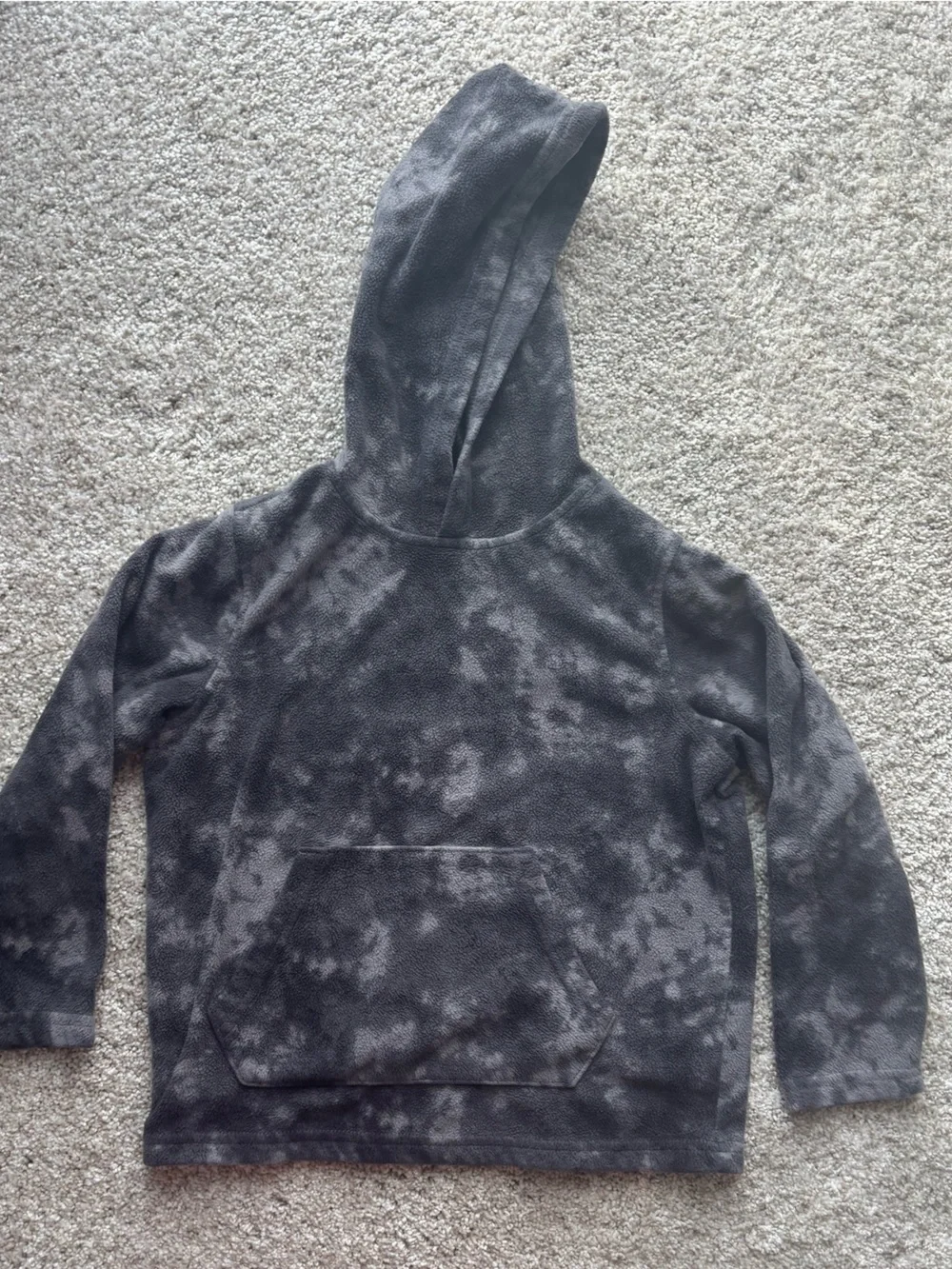 Boys size 5T hoodies - Spiderman, The Grinch & Old Navy, set of 4